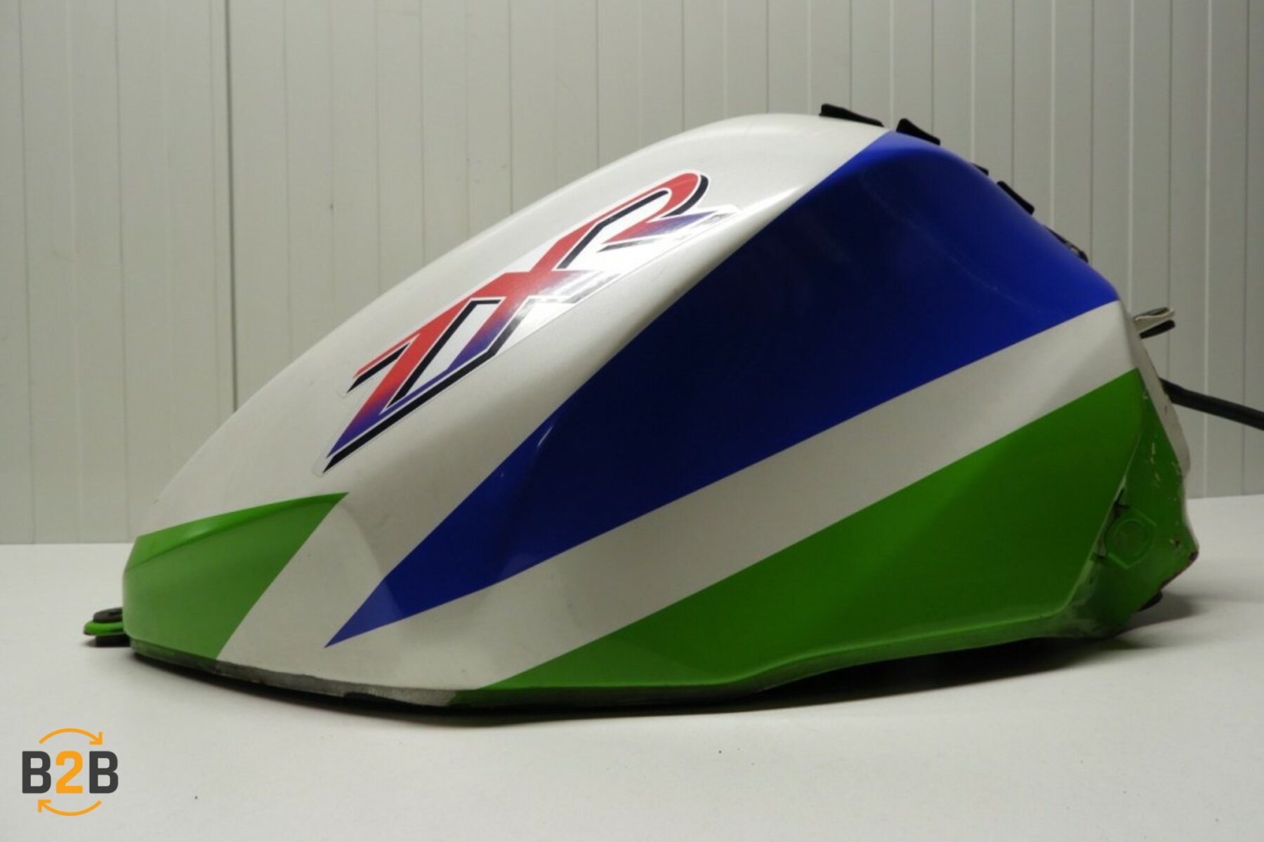 TREFLE＋1 ホワイト スワンタンク Benzinetank Kawasaki ZXR750 (1993 - 1996) - bikes2bits.be, De