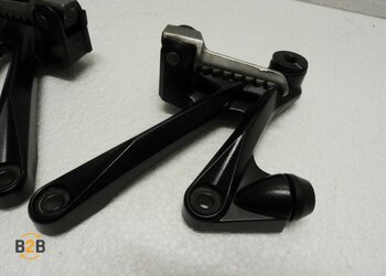 voetsteunen en schetsplaten, voetsteun