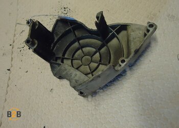 kettingcover, kettingcover op motorblok