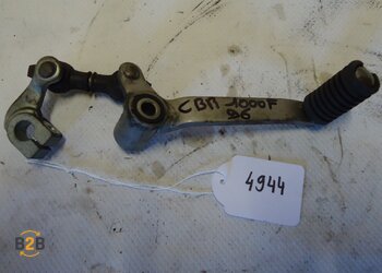 voetsteunen en schetsplaten, schakelpedaal