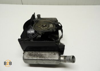 cover, cover boven radiator