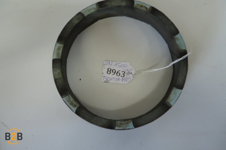 rubber, rubber divers