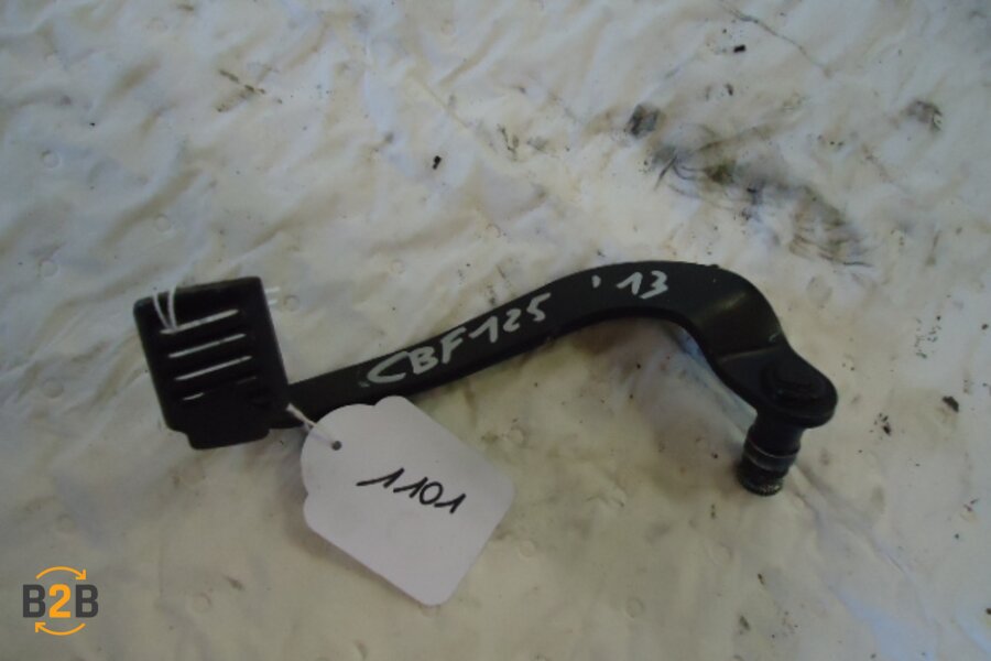 voetsteunen en schetsplaten, rempedaal