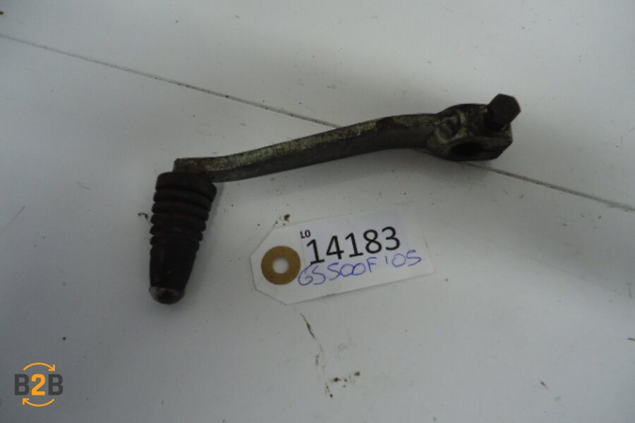 voetsteunen en schetsplaten, schakelpedaal