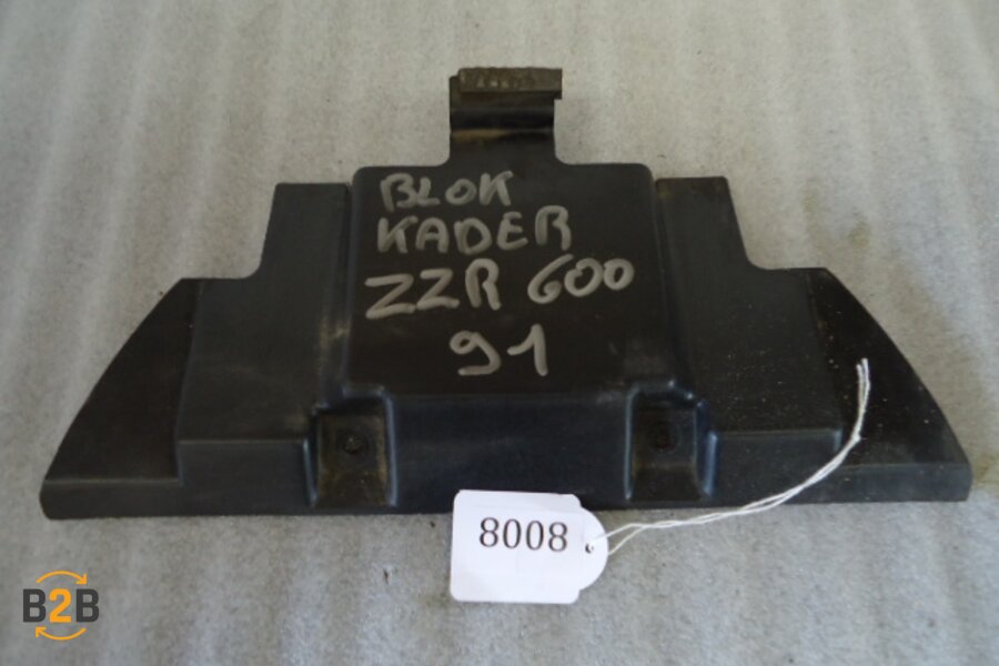 cover, cover boven radiator