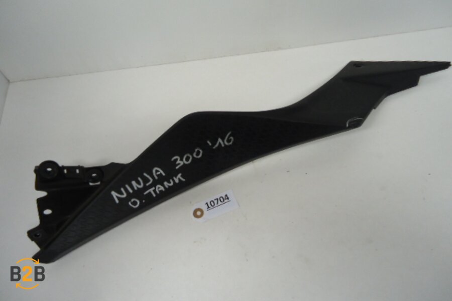 cover, cover onder tank