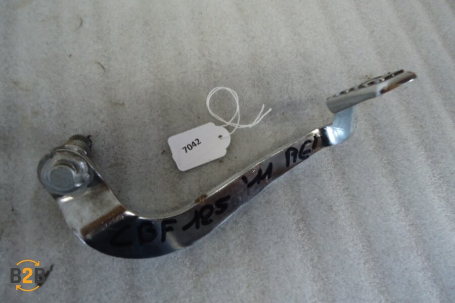 voetsteunen en schetsplaten, rempedaal