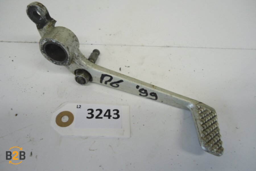 voetsteunen en schetsplaten, rempedaal