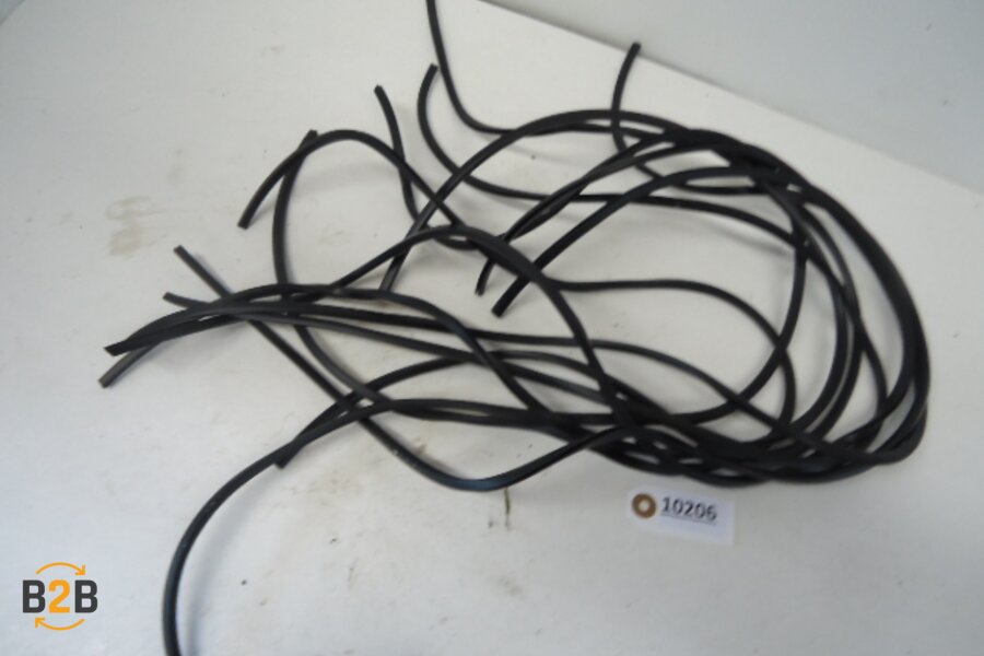 rubber, rubber divers