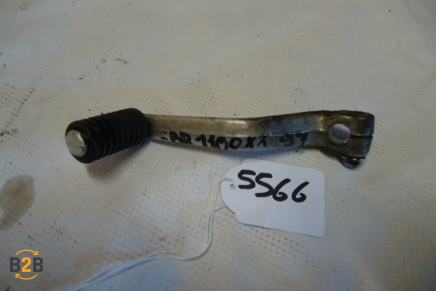 voetsteunen en schetsplaten, schakelpedaal