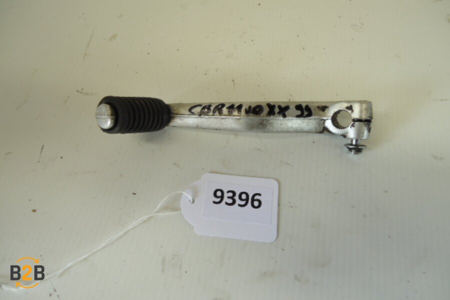 voetsteunen en schetsplaten, schakelpedaal