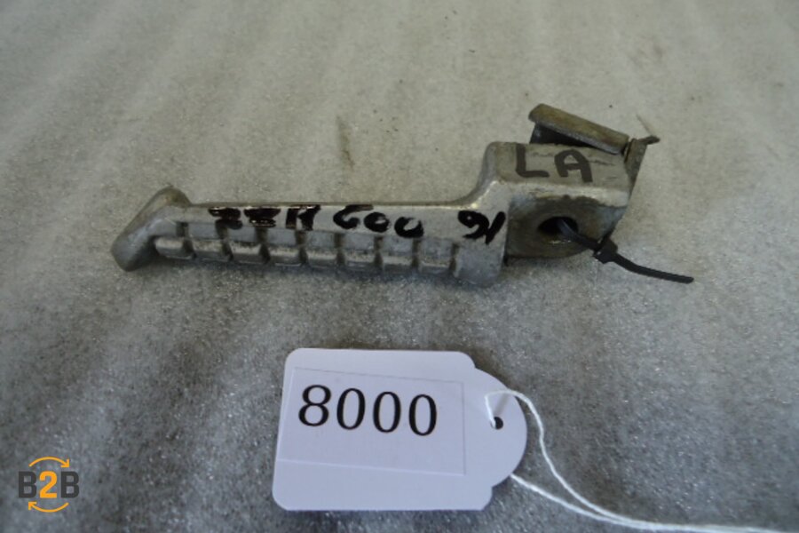 voetsteunen en schetsplaten, voetsteun